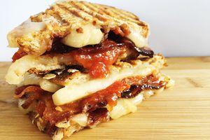 A Guide to the World's Best Bacon Sandwich Recipes