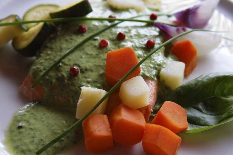 Salmon in Green Sauce Recipe - Salmon en Salsa Verde