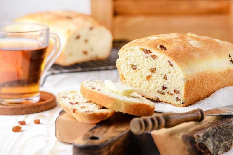 Recipe for Homemade Raisin Bread