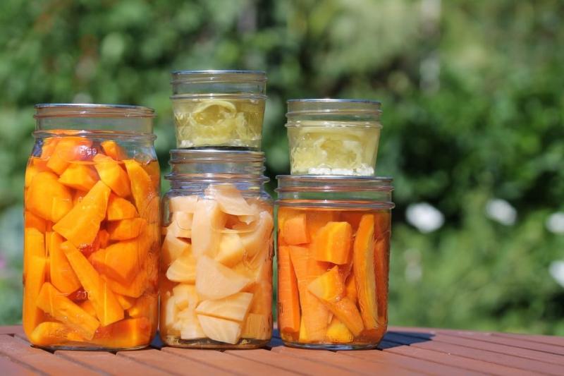 Spicy Pickled Carrots Recipe