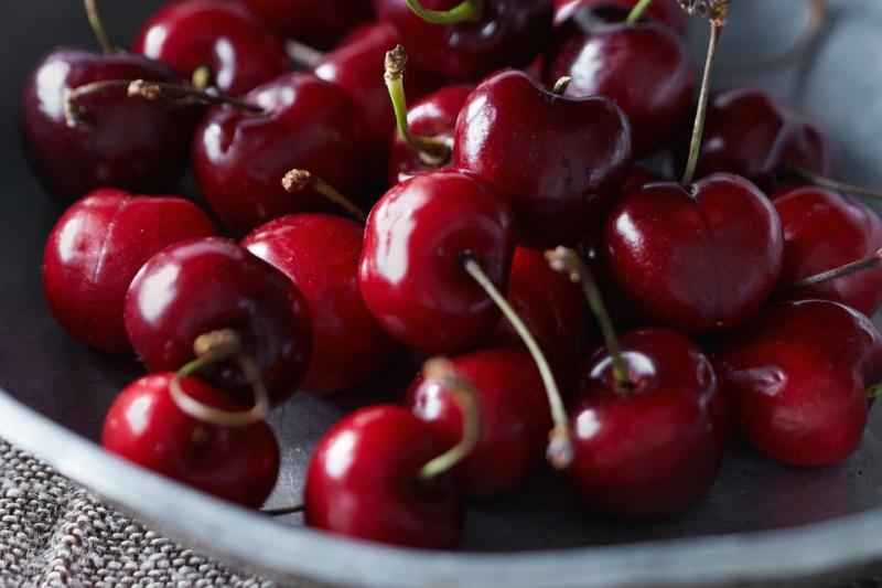 How to Can Cherries in Juice Without Added Sugar