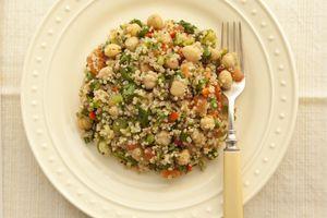 20 Impressive Spinach Salad Recipes