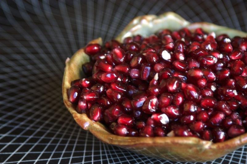 How to Seed and Juice Pomegranates for Preserving