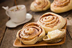Wake Up to 15 Delicious Cinnamon Rolls and Sticky Buns