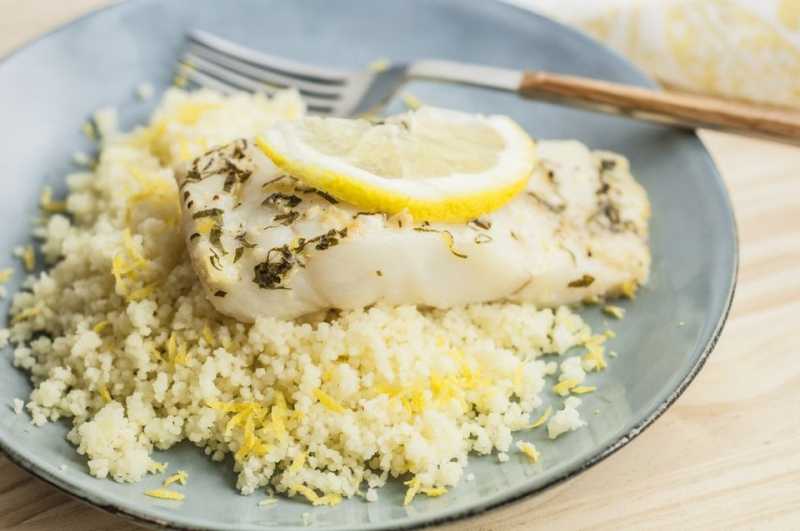 Healthy Baked Lemon Garlic Cod