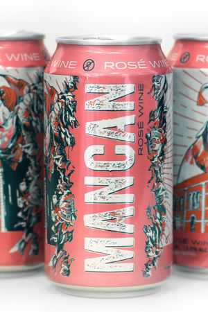 10 Fantastic Canned Wines You Need to Try