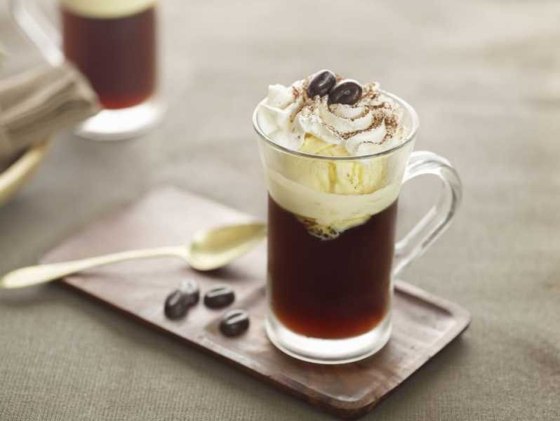 10 Simple and Satisfying Hot Coffee Cocktails