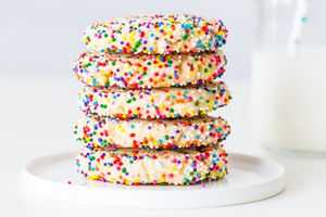 20 Funfetti-Inspired Cakes and Treats Worth Celebrating