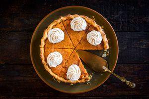 40 Crowd-Pleasing Thanksgiving Desserts