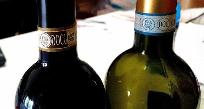 Understanding Italian Wine Labels: What Are DOC, DOCG, IGT and VdT?