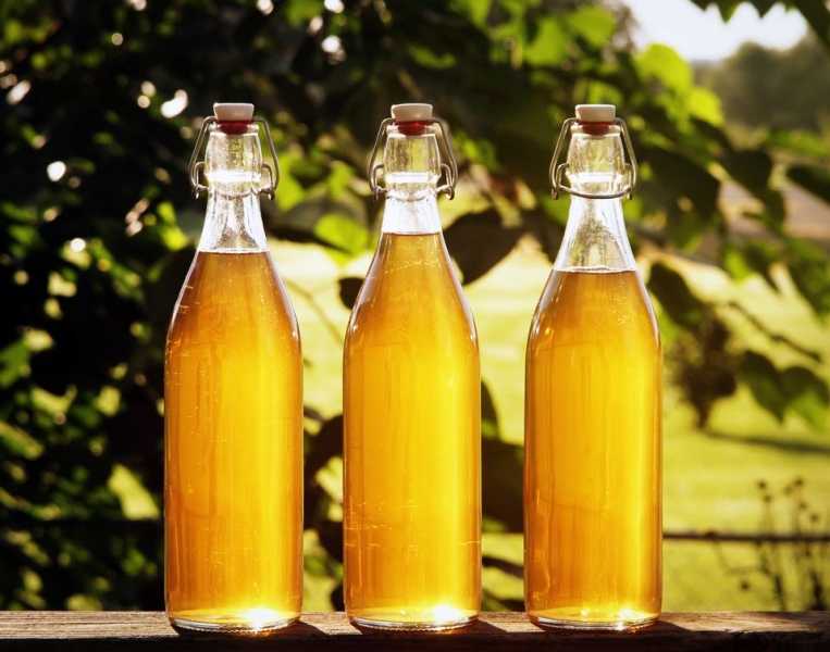 The Origin and History of Honey Wine (Mead)