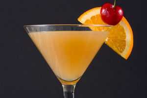 10 Intriguing Apricot Cocktails