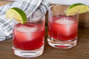 20 Romantic Red Cocktails for Valentine's Day