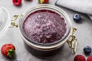 16 Blackberry Recipes to Make With This Delicious Summer Fruit