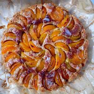 23 Sweet and Savory Apricot Recipes