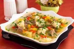 Суп с клёцками Нужные ингредиенты: — 600-700 гр филе говядины — 0,5 кило картофеля…