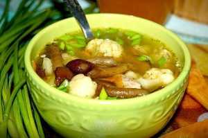 Грибной суп с цветной капустой Для изготовления пригодится: куриная грудка-300 граммов грибы-250 граммов (у…