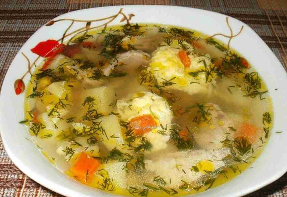 КУРИНЫЙ СУП «ПРИВЕТ ИЗ ОДЕССЫ» Продукты: На 3-х литровую кастрюлю – 600-700 г мяса…